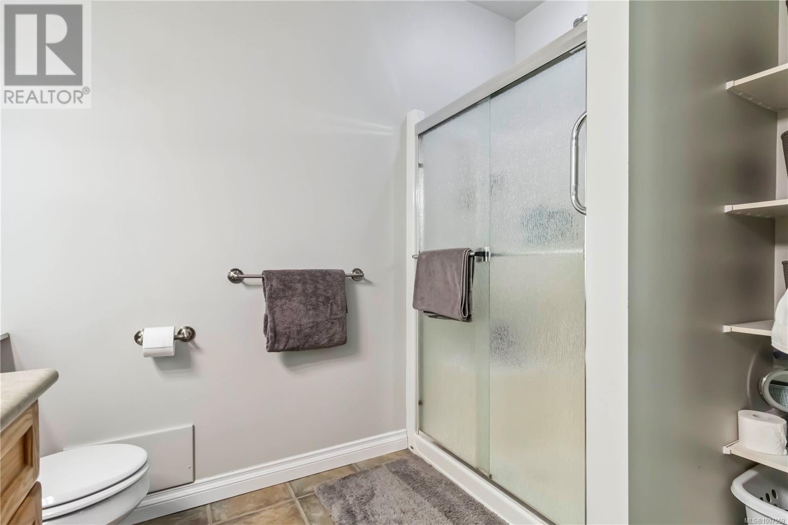 Property at 7230 Helen Pl image 3