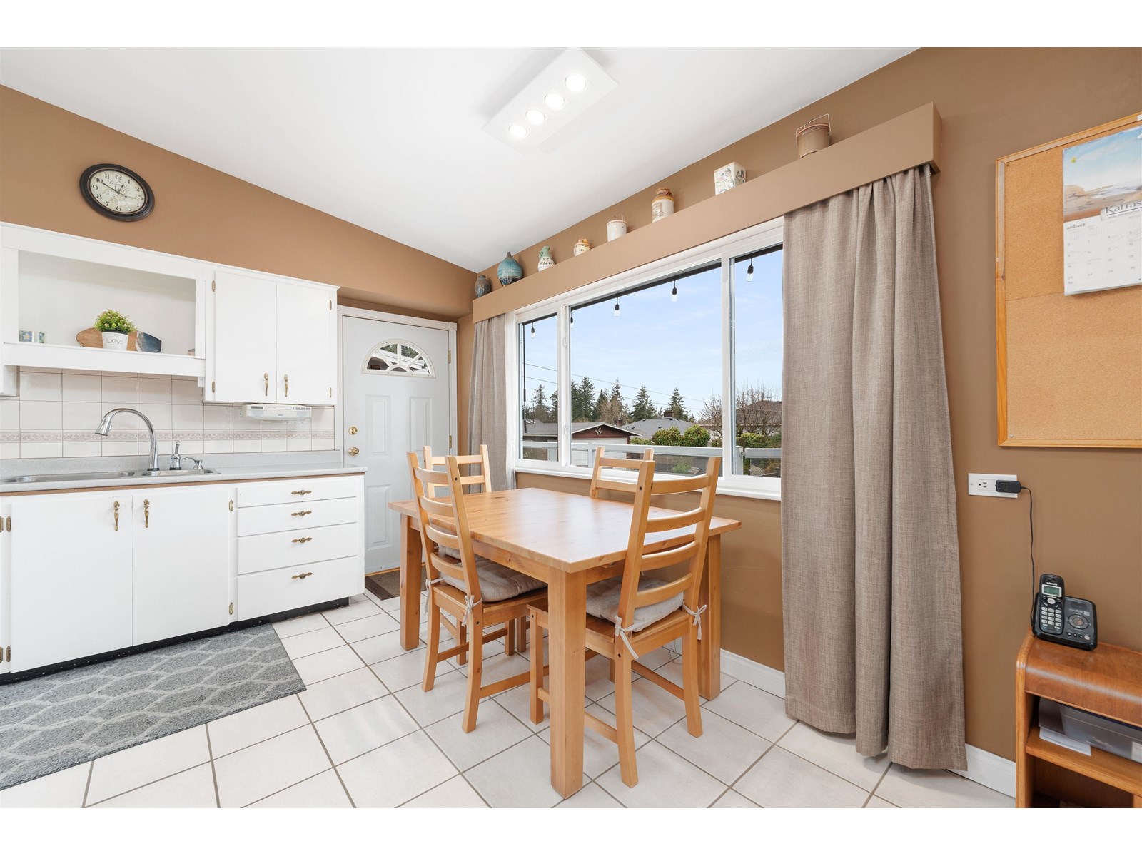 10257 125 Street, Surrey, British Columbia  V3V 4Y5 - Photo 13 - R3029291