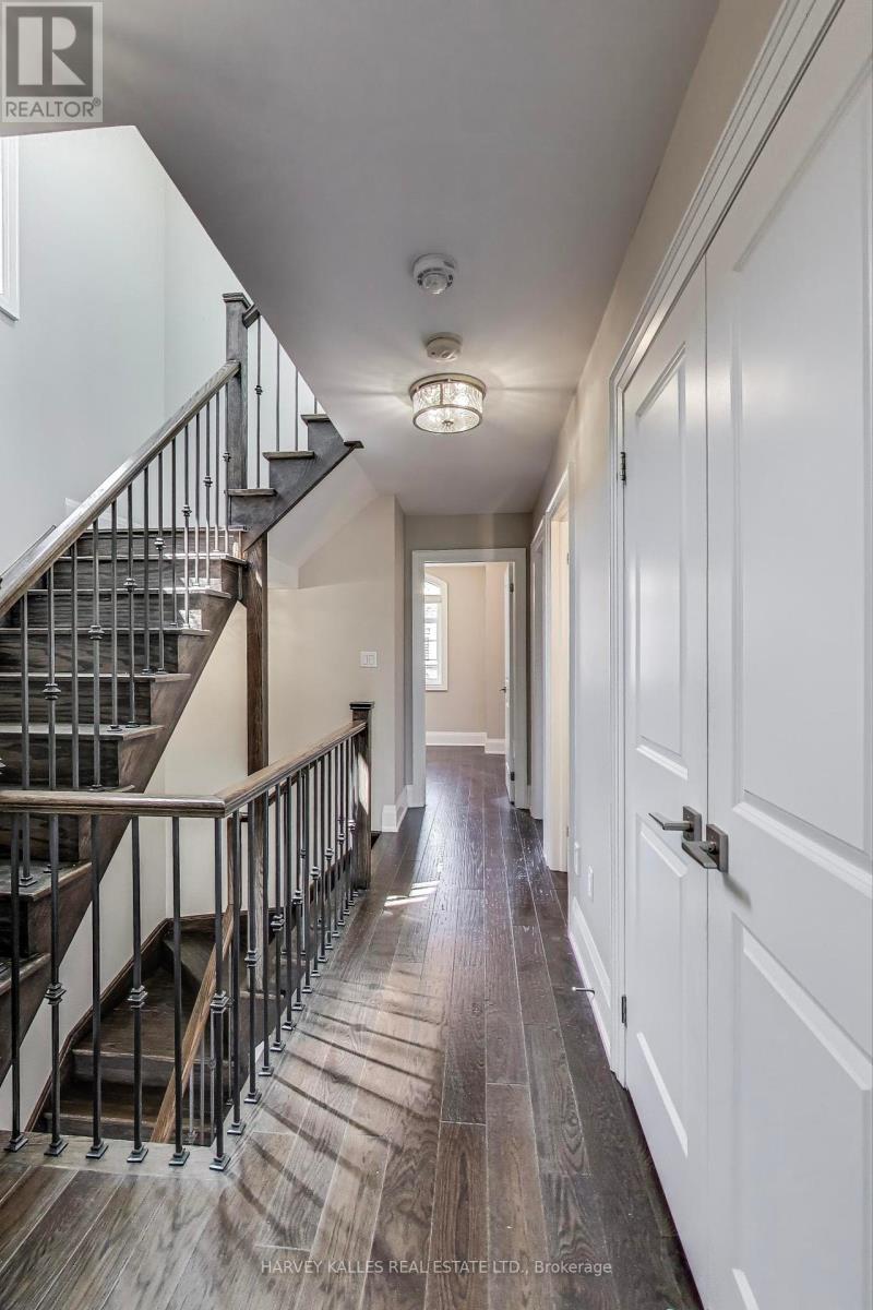 37 Ingleside Street, Vaughan, Ontario  L4L 0H9 - Photo 20 - N12296899