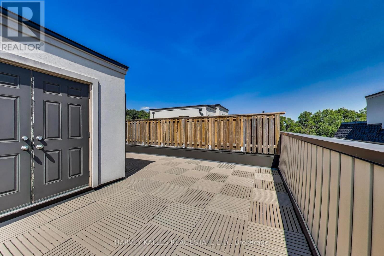 37 Ingleside Street, Vaughan, Ontario  L4L 0H9 - Photo 34 - N12296899
