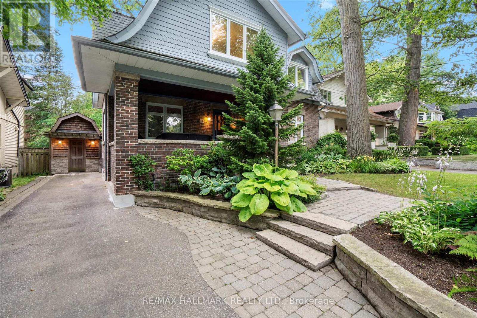 Property at 34 MUNRO PARK AVENUE image 2