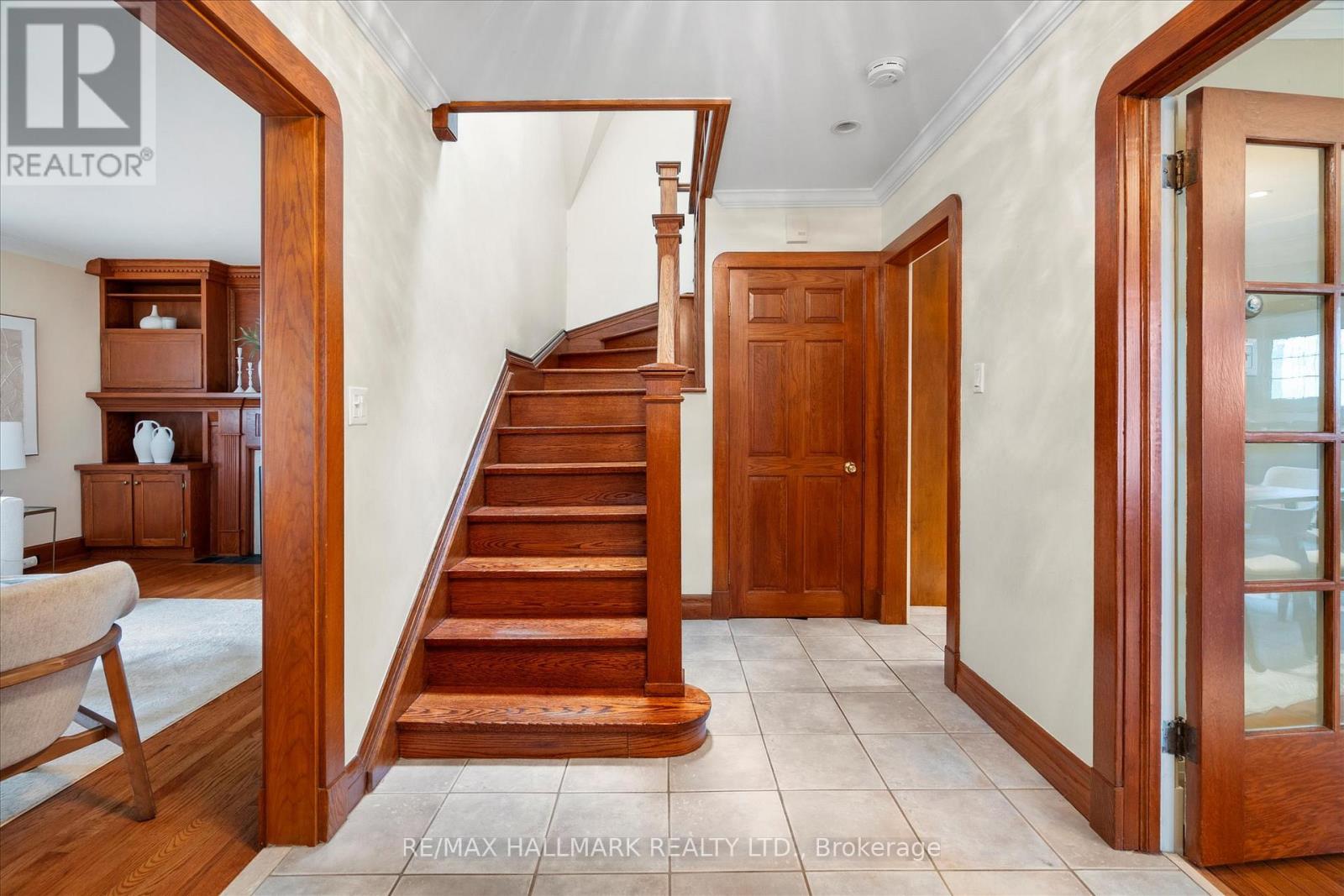 Property at 34 MUNRO PARK AVENUE image 4