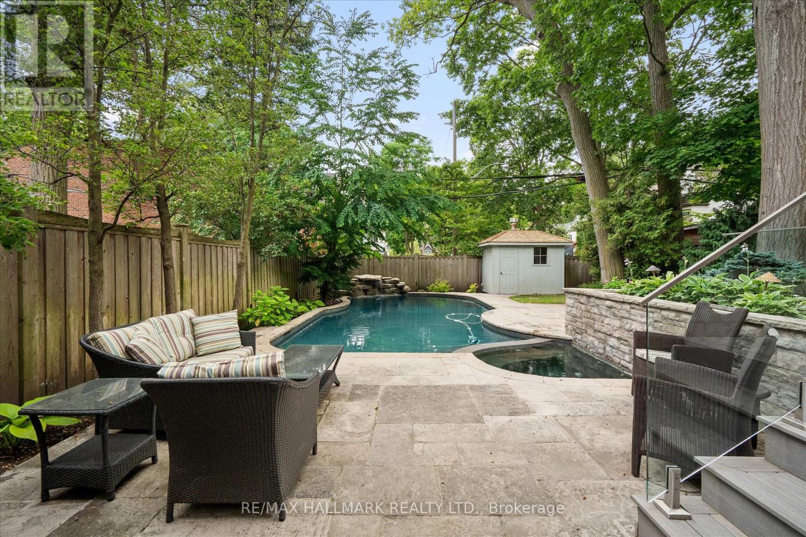 34 Munro Park Avenue, Toronto, Ontario  M4E 3M3 - Photo 41 - E12298808