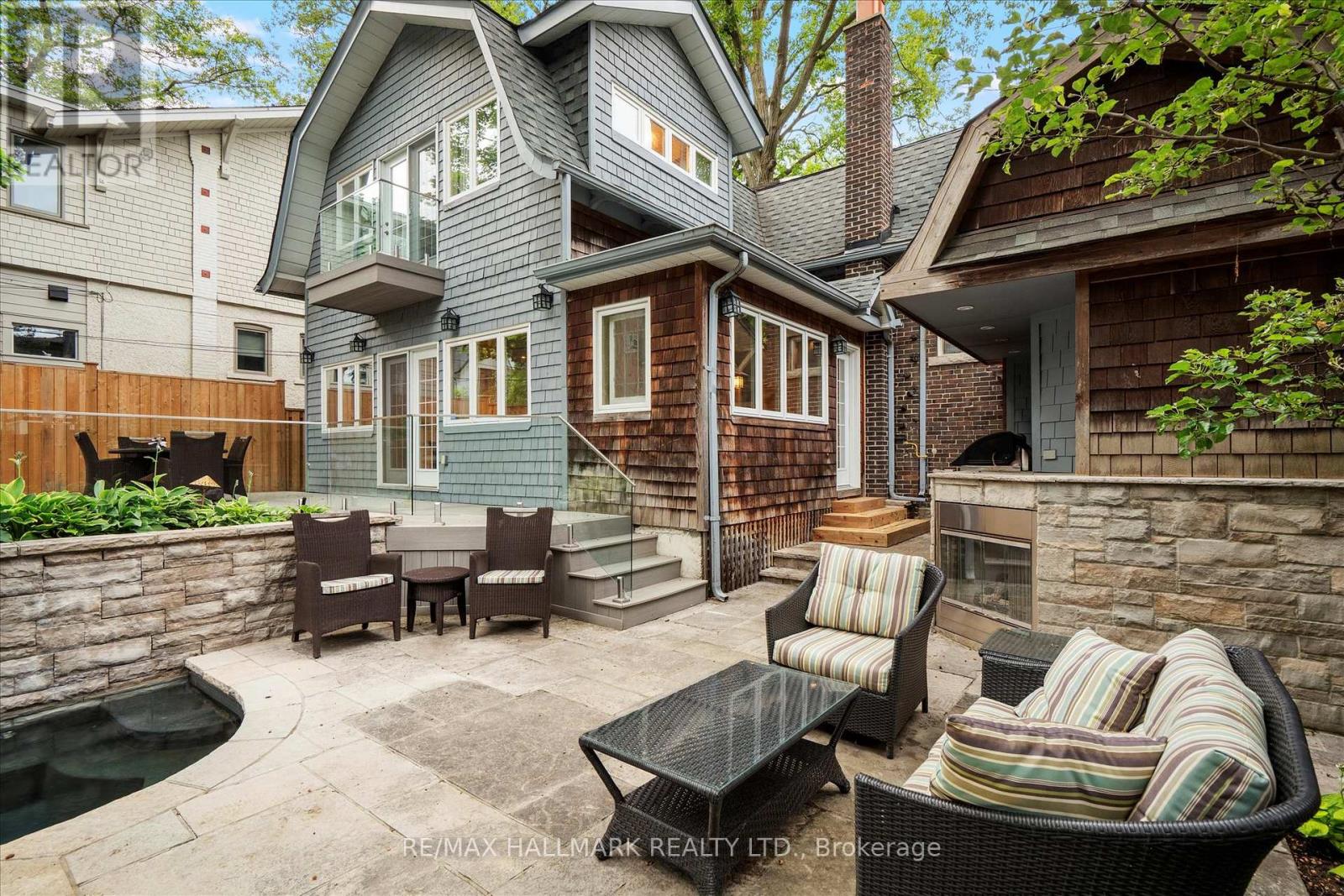 34 Munro Park Avenue, Toronto, Ontario  M4E 3M3 - Photo 42 - E12298808
