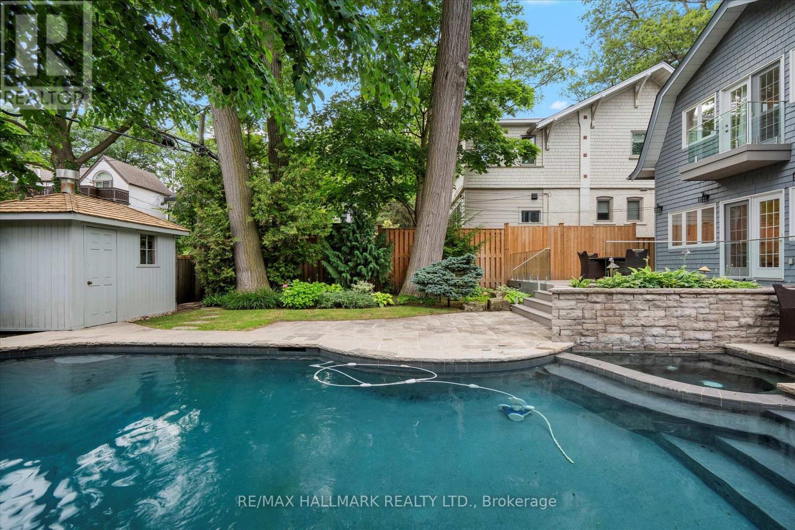 34 Munro Park Avenue, Toronto, Ontario  M4E 3M3 - Photo 46 - E12298808