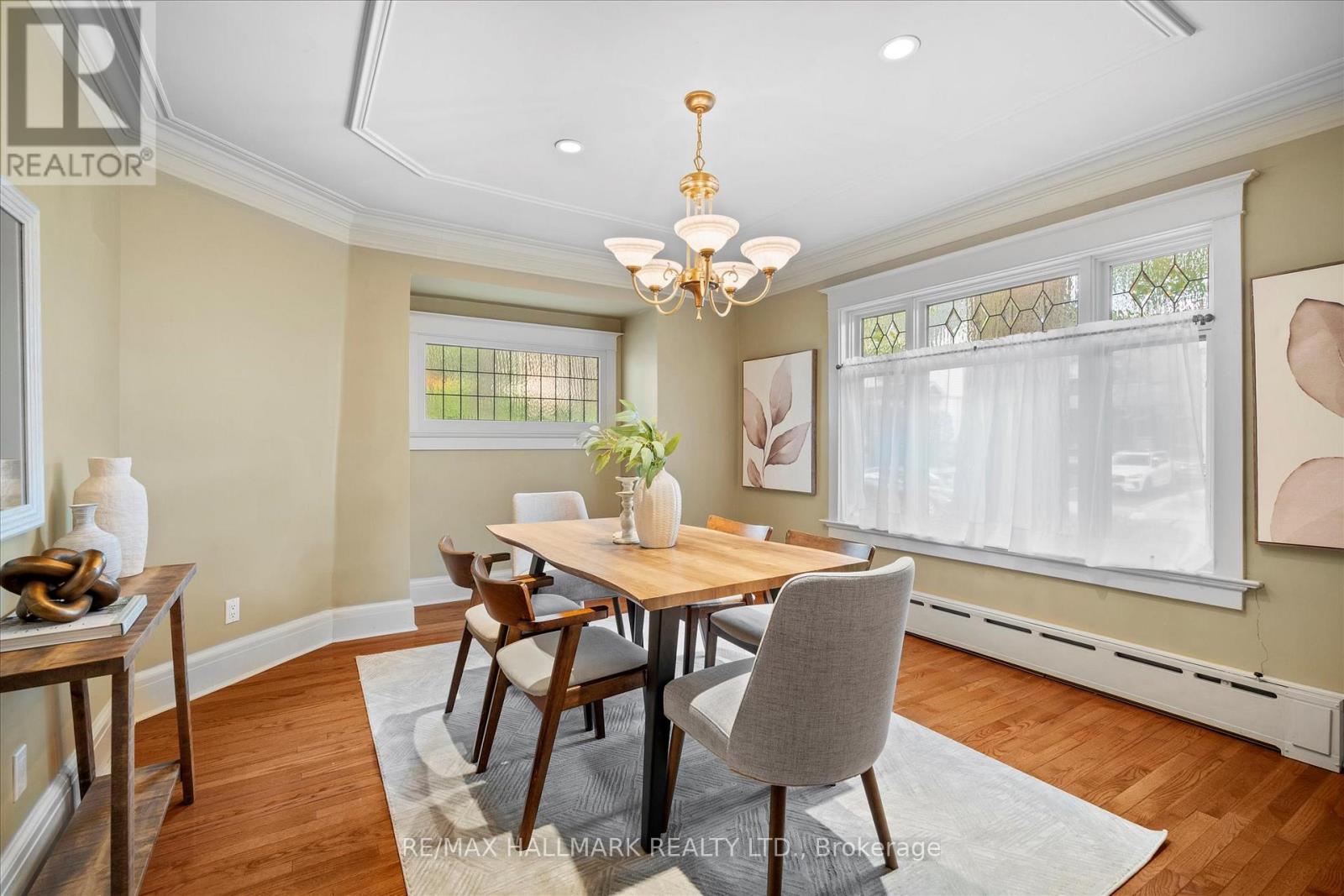 34 Munro Park Avenue, Toronto, Ontario  M4E 3M3 - Photo 7 - E12298808