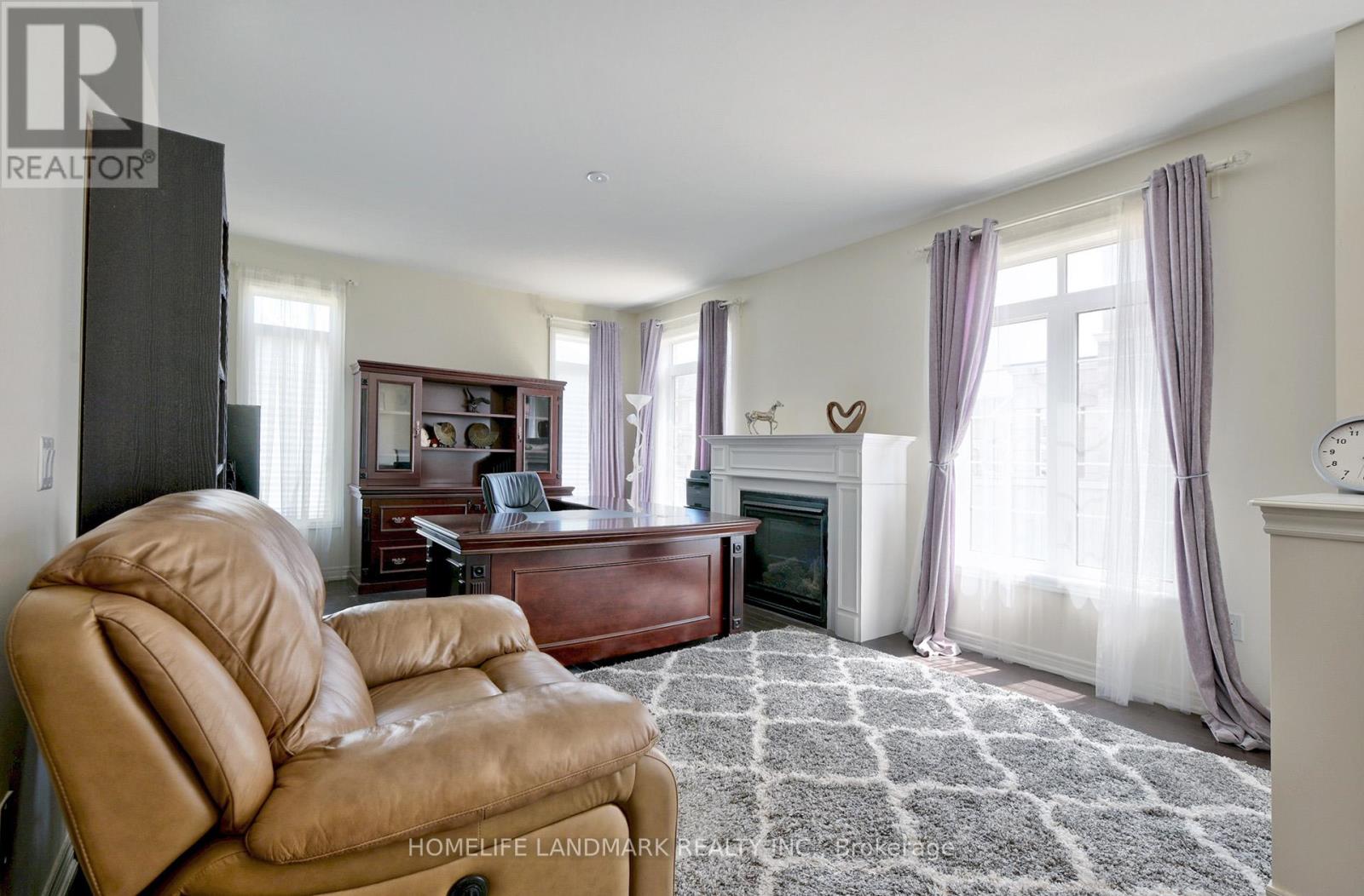 99 Beckett Avenue, East Gwillimbury, Ontario  L9N 0S6 - Photo 11 - N12294439