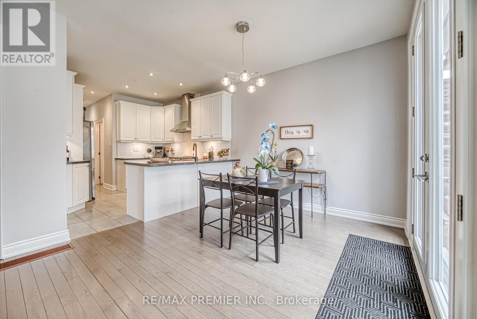 1878 Lamstone Street, Innisfil, Ontario  L9S 4Z8 - Photo 15 - N12298807