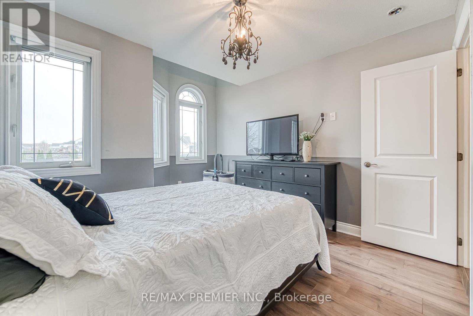 1878 Lamstone Street, Innisfil, Ontario  L9S 4Z8 - Photo 23 - N12298807