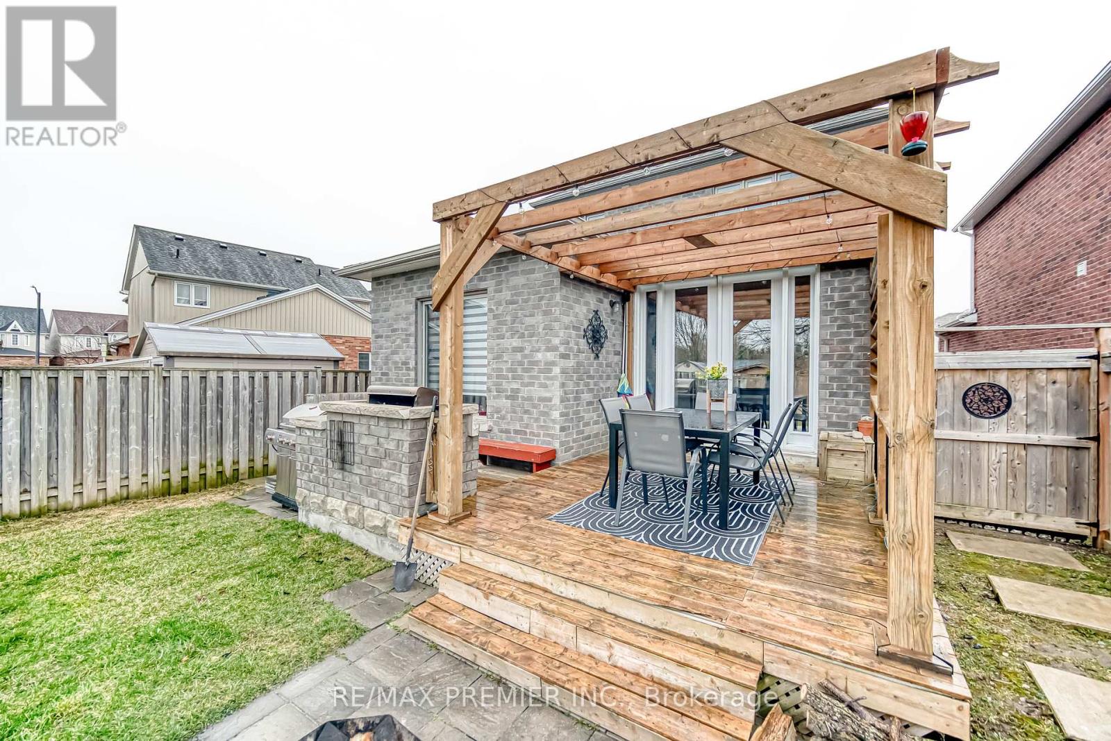 1878 Lamstone Street, Innisfil, Ontario  L9S 4Z8 - Photo 31 - N12298807