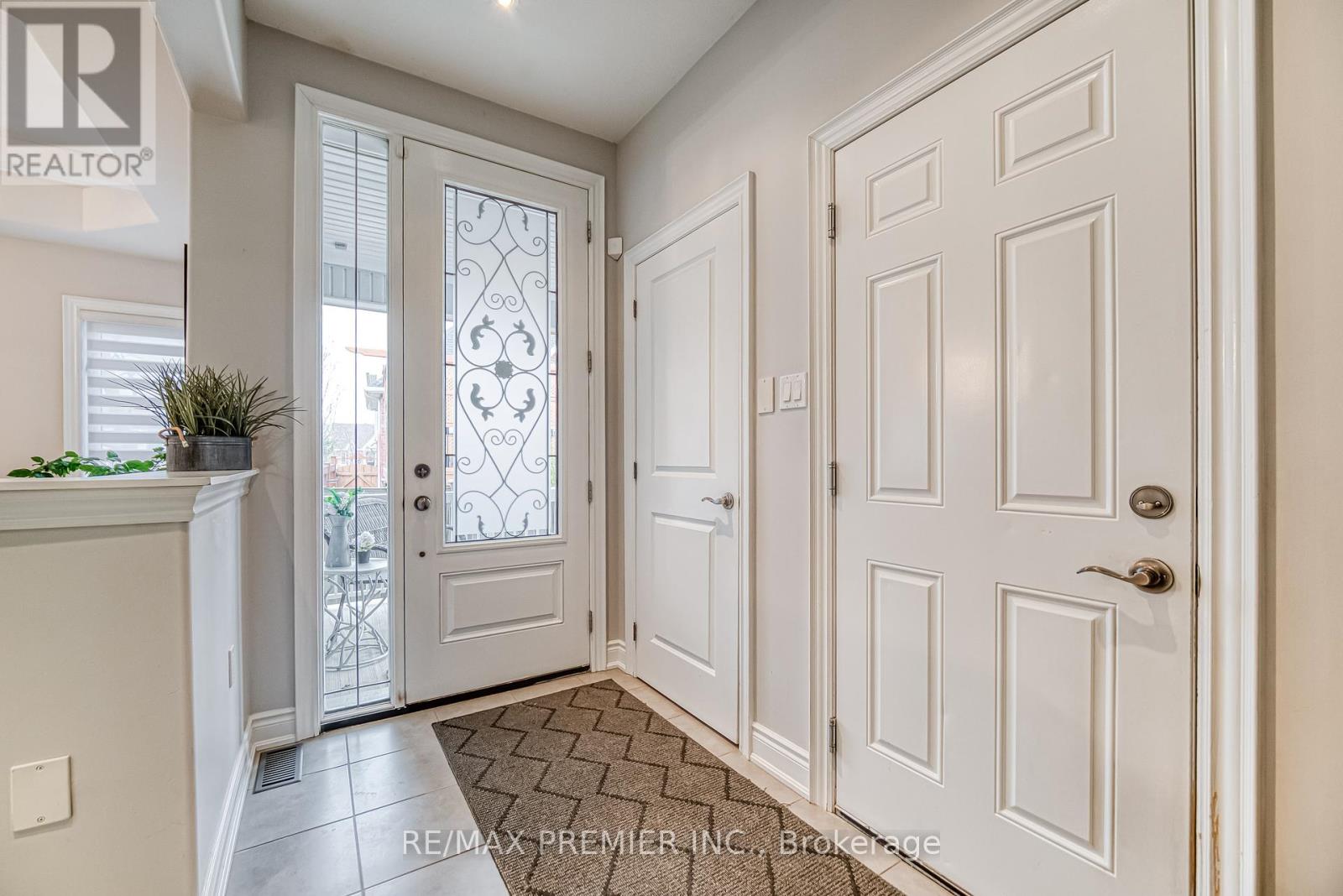 Property at 1878 LAMSTONE STREET image 4