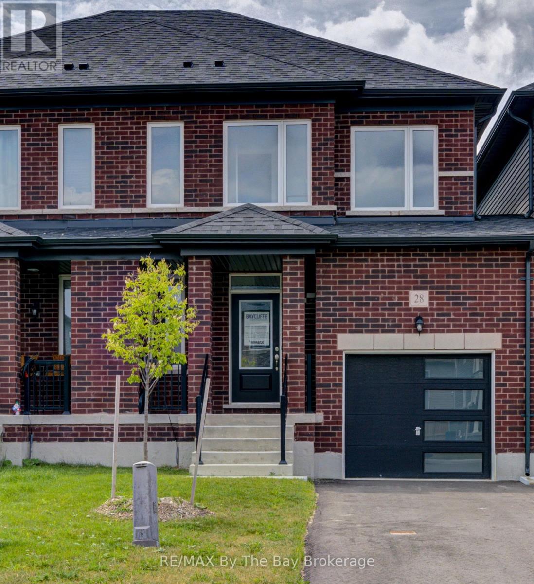 28 AUTUMN DRIVE, Wasaga Beach, Ontario