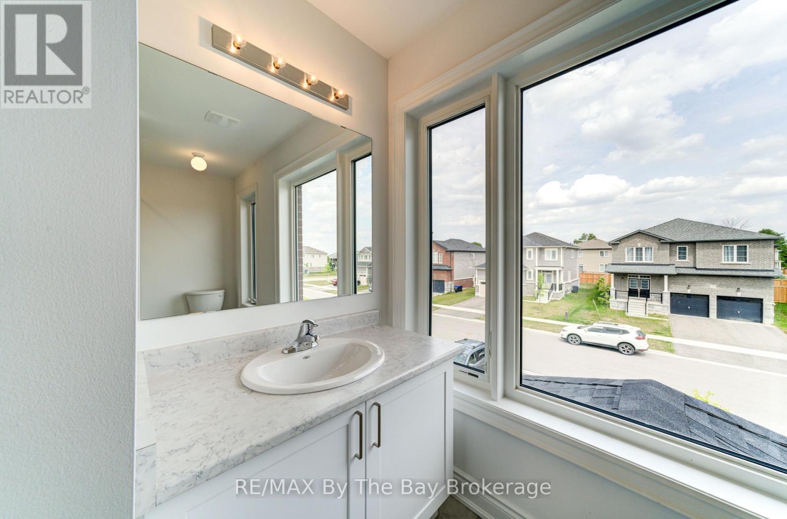 28 Autumn Drive, Wasaga Beach, Ontario  L9Z 0K7 - Photo 44 - S12298861