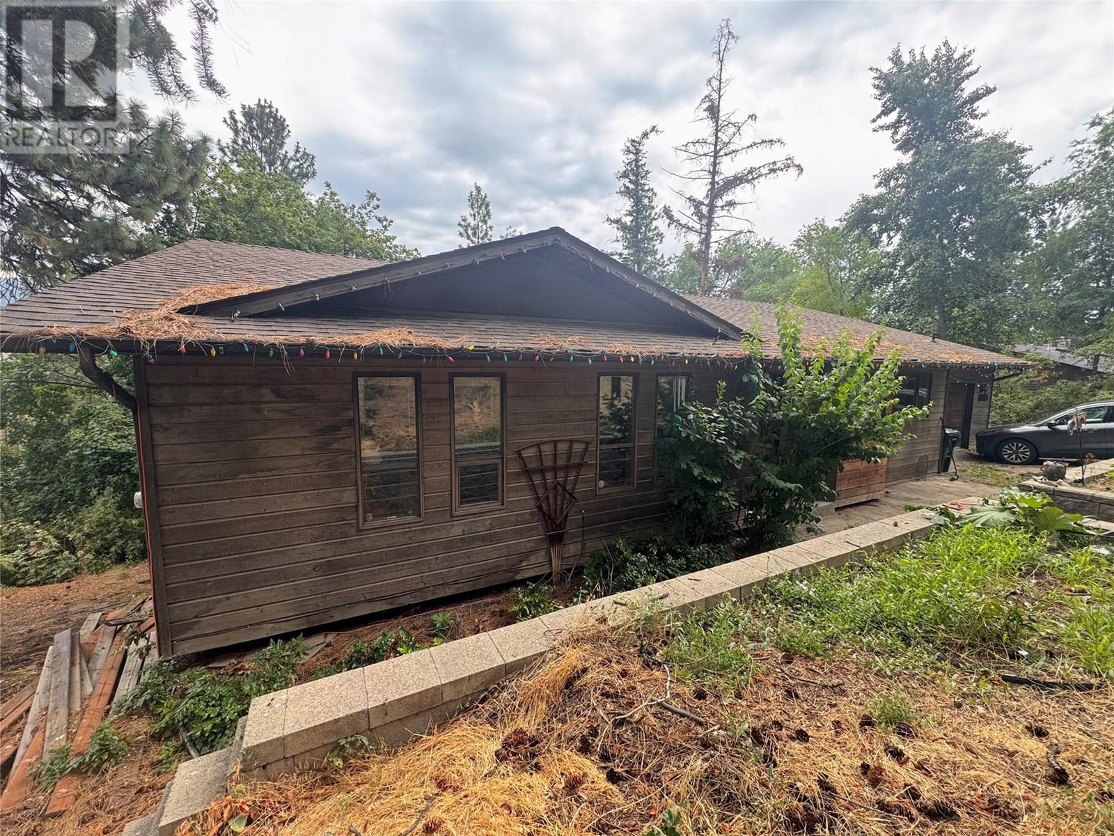 Property at 10959 Eva Road image 3
