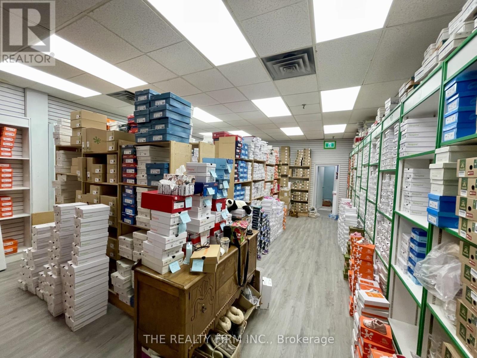 19 - 1225 Wonderland Road N, London North, Ontario  N6G 2V9 - Photo 7 - X12298859