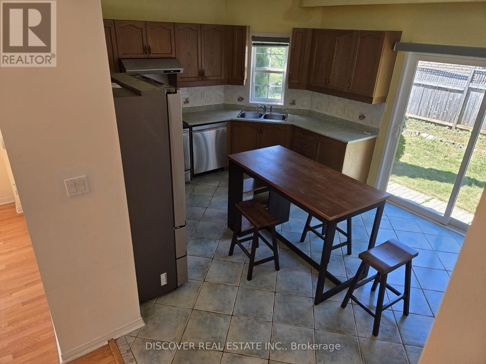 5792 Raftsman Cove, Mississauga, Ontario  L5M 7H4 - Photo 24 - W12298823