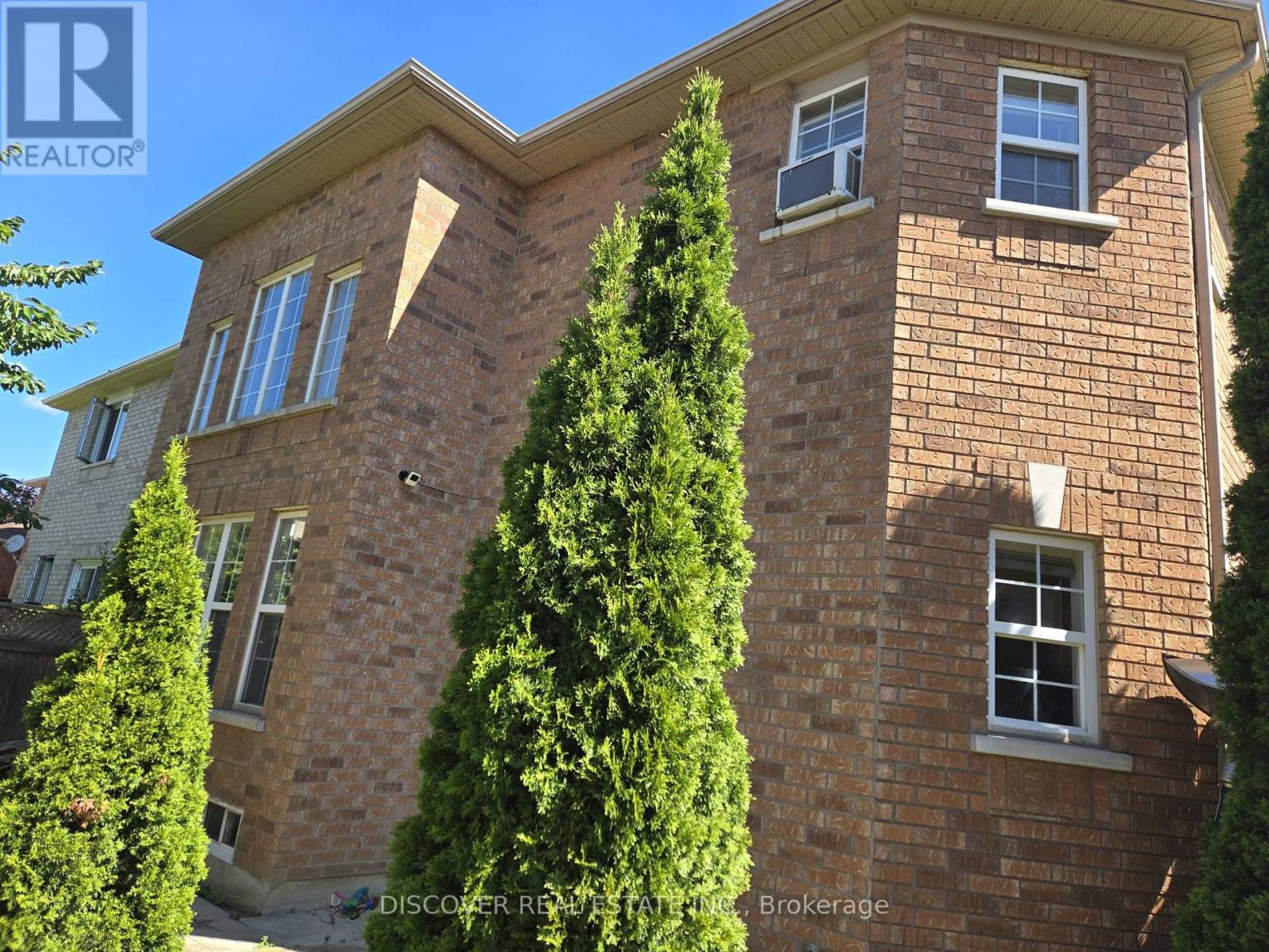 5792 Raftsman Cove, Mississauga, Ontario  L5M 7H4 - Photo 36 - W12298823