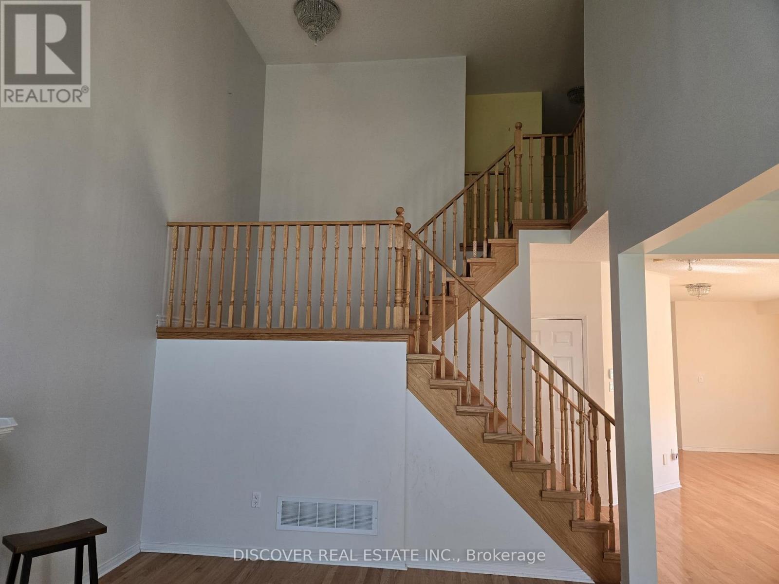 5792 Raftsman Cove, Mississauga, Ontario  L5M 7H4 - Photo 48 - W12298823