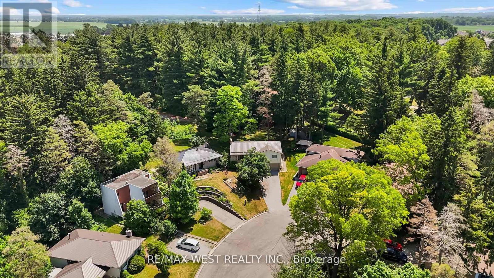 11 Glenda Street, Norfolk (Simcoe), Ontario  N3Y 4T3 - Photo 9 - X12298810