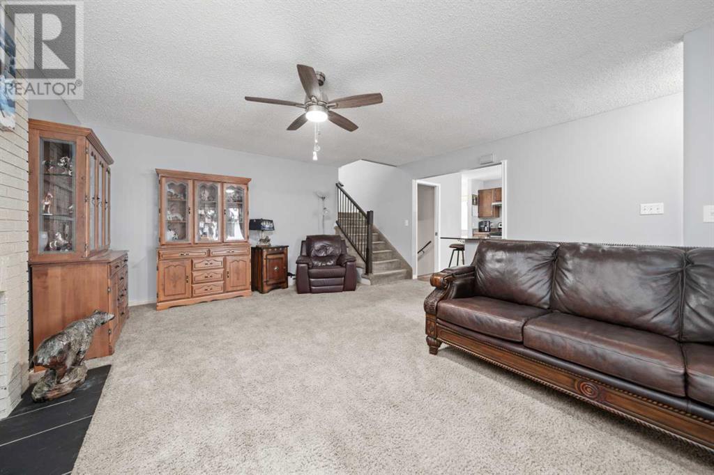 Property at 145 Carr Crescent image 5