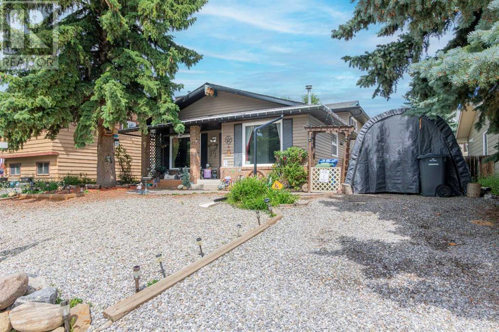 Property at 145 Carr Crescent image 1