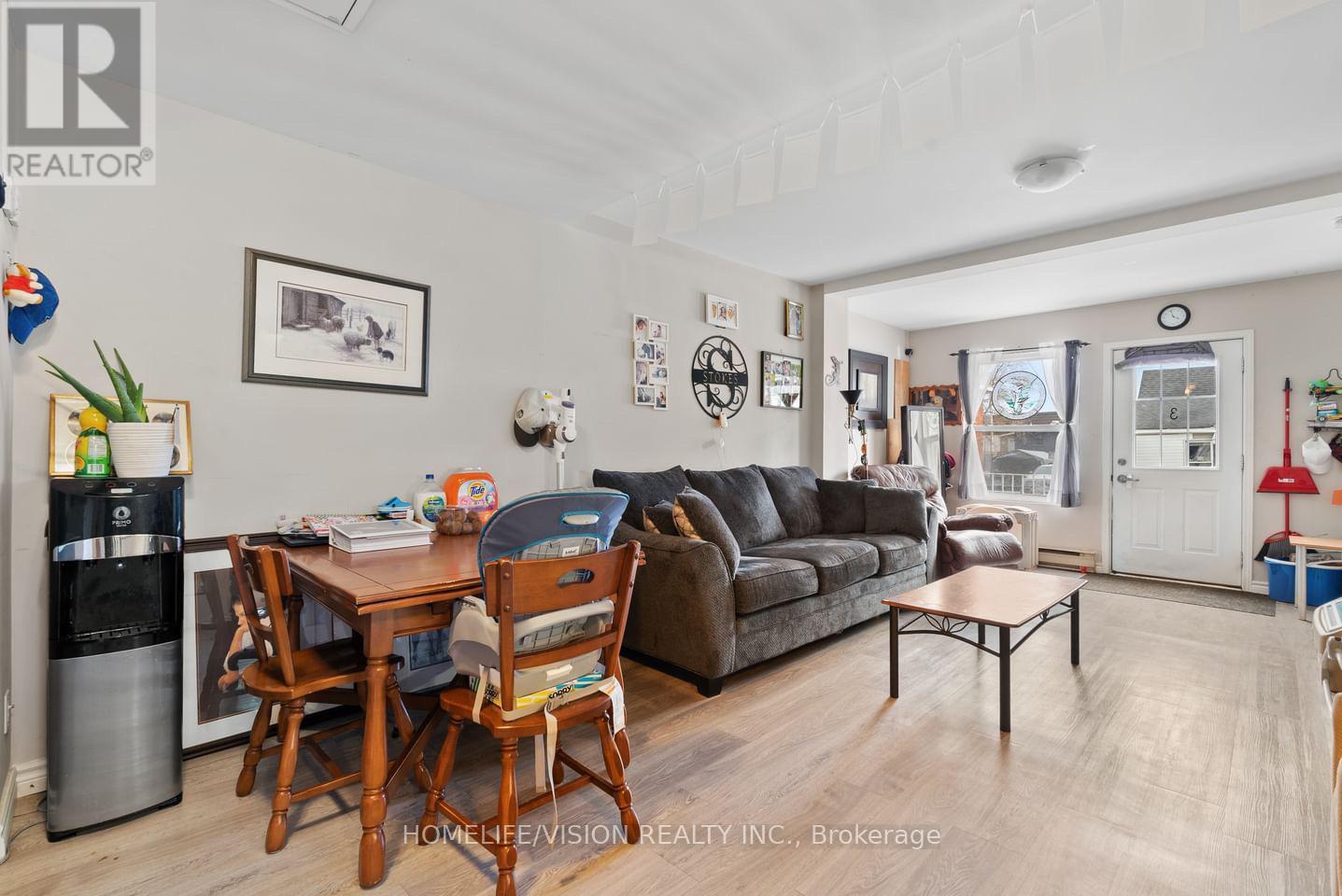 78 Front Street S, Orillia, Ontario  L3V 4S3 - Photo 13 - S12298866