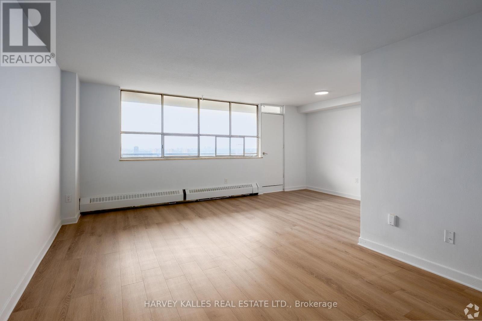 304 - 2000 Sheppard Avenue W, Toronto, Ontario  M3N 1A2 - Photo 1 - W12298855