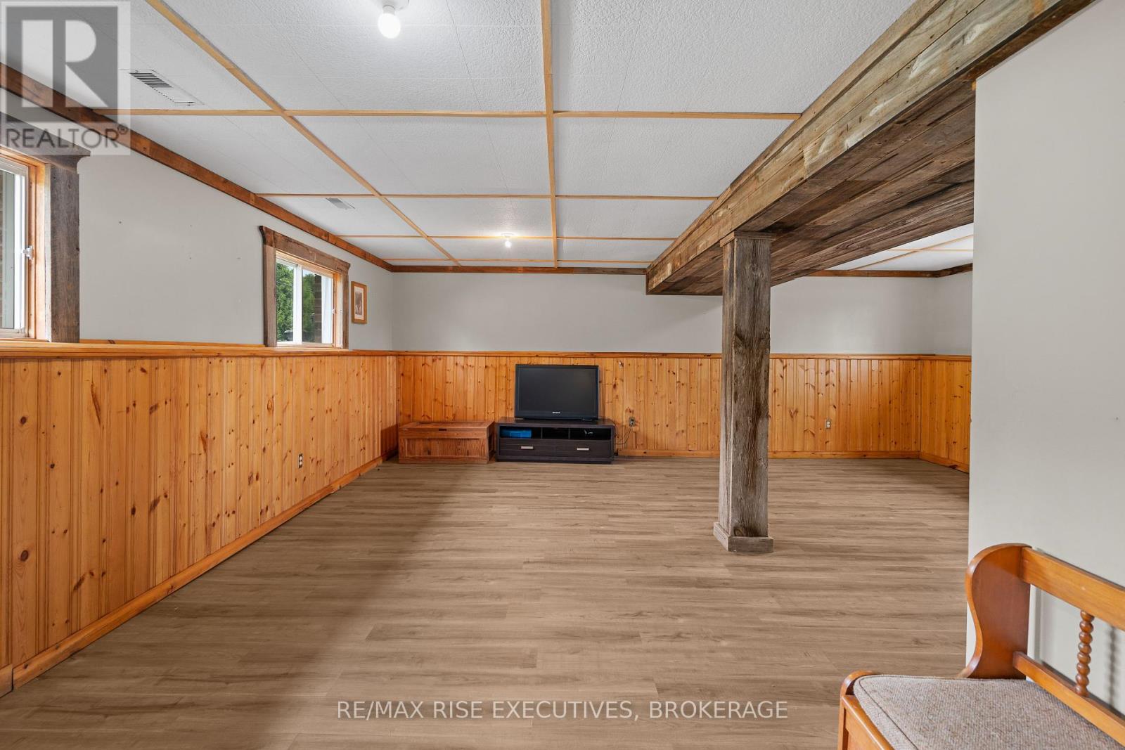 120 Ballycanoe Road, Front Of Yonge, Ontario  K0E 1R0 - Photo 22 - X12298879