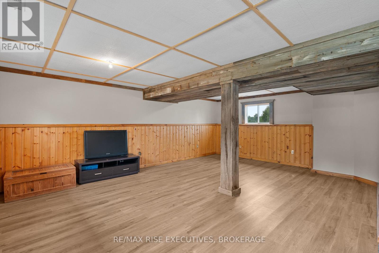 120 Ballycanoe Road, Front Of Yonge, Ontario  K0E 1R0 - Photo 24 - X12298879