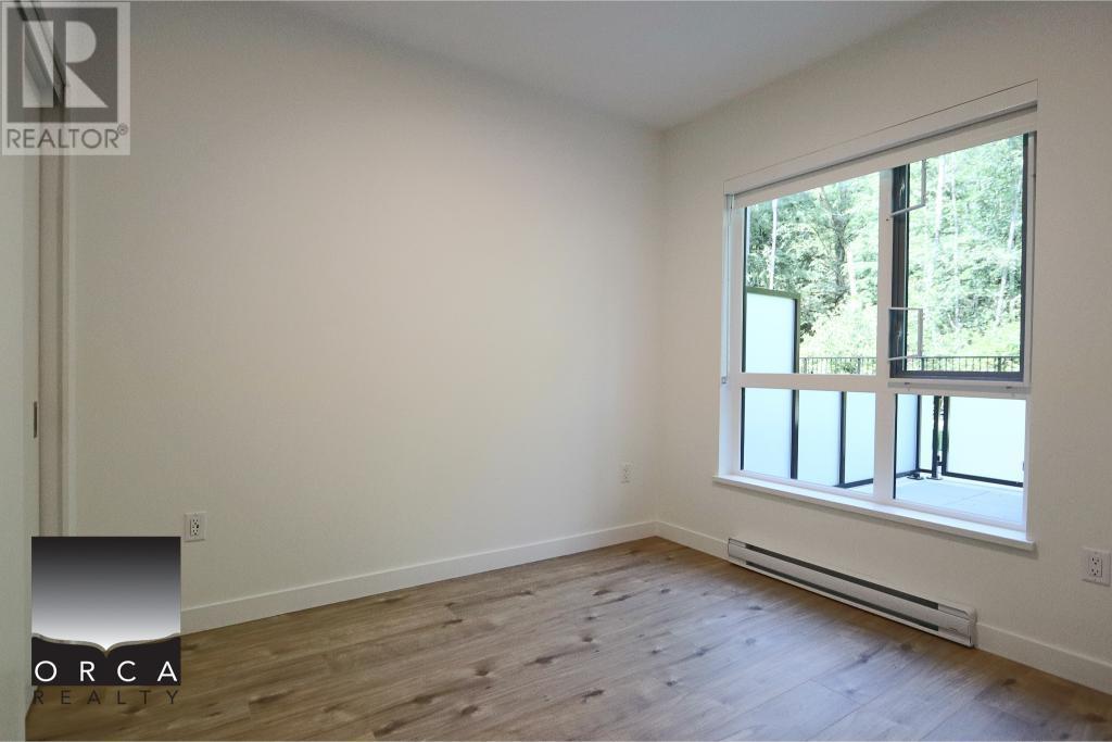 214 3594 MALSUM DRIVE, North Vancouver, British Columbia