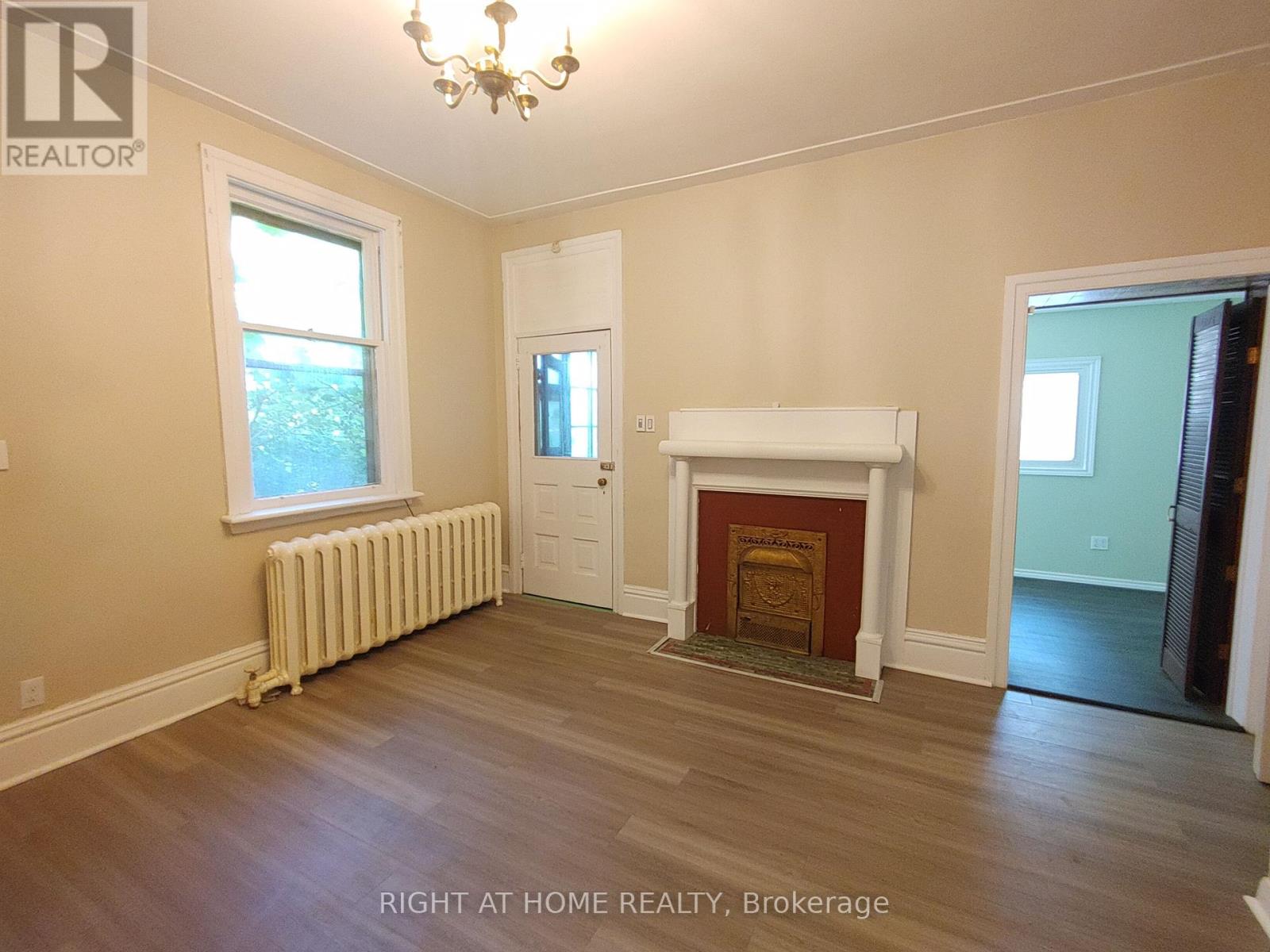 15 Sherman Avenue S, Hamilton, Ontario  L8M 2P5 - Photo 10 - X12298876