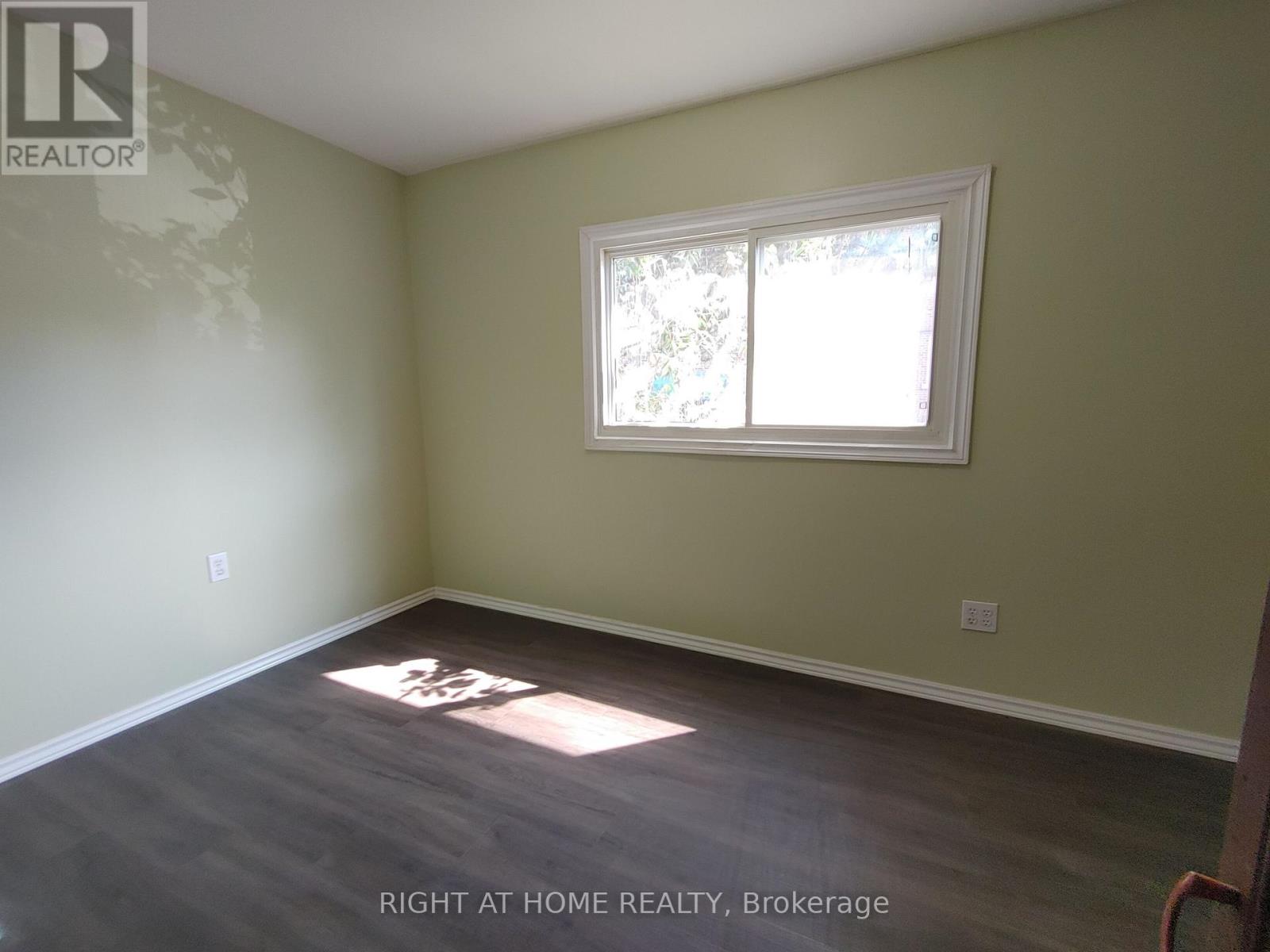 15 Sherman Avenue S, Hamilton, Ontario  L8M 2P5 - Photo 21 - X12298876