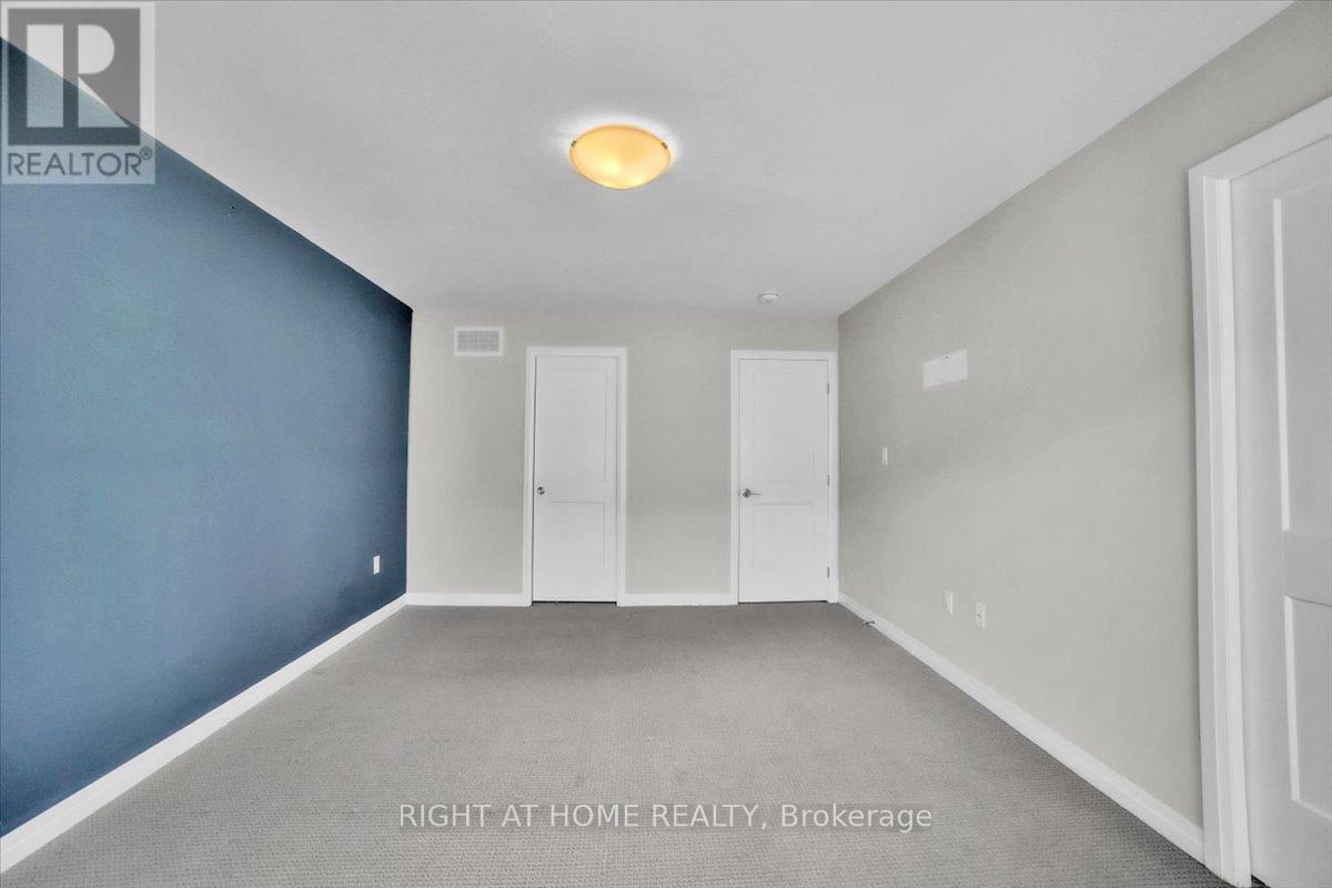 64 Soho Street, Hamilton, Ontario  L8J 0L4 - Photo 12 - X12298909