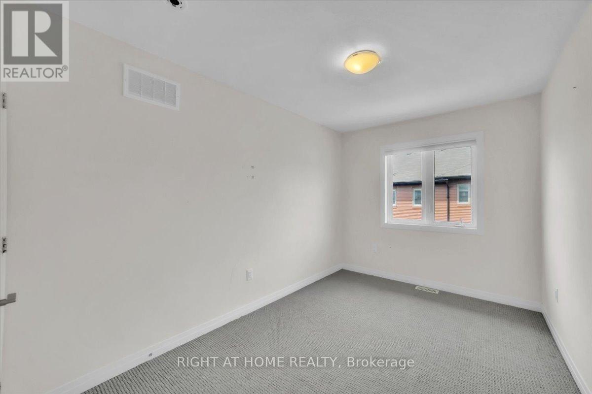 64 Soho Street, Hamilton, Ontario  L8J 0L4 - Photo 15 - X12298909