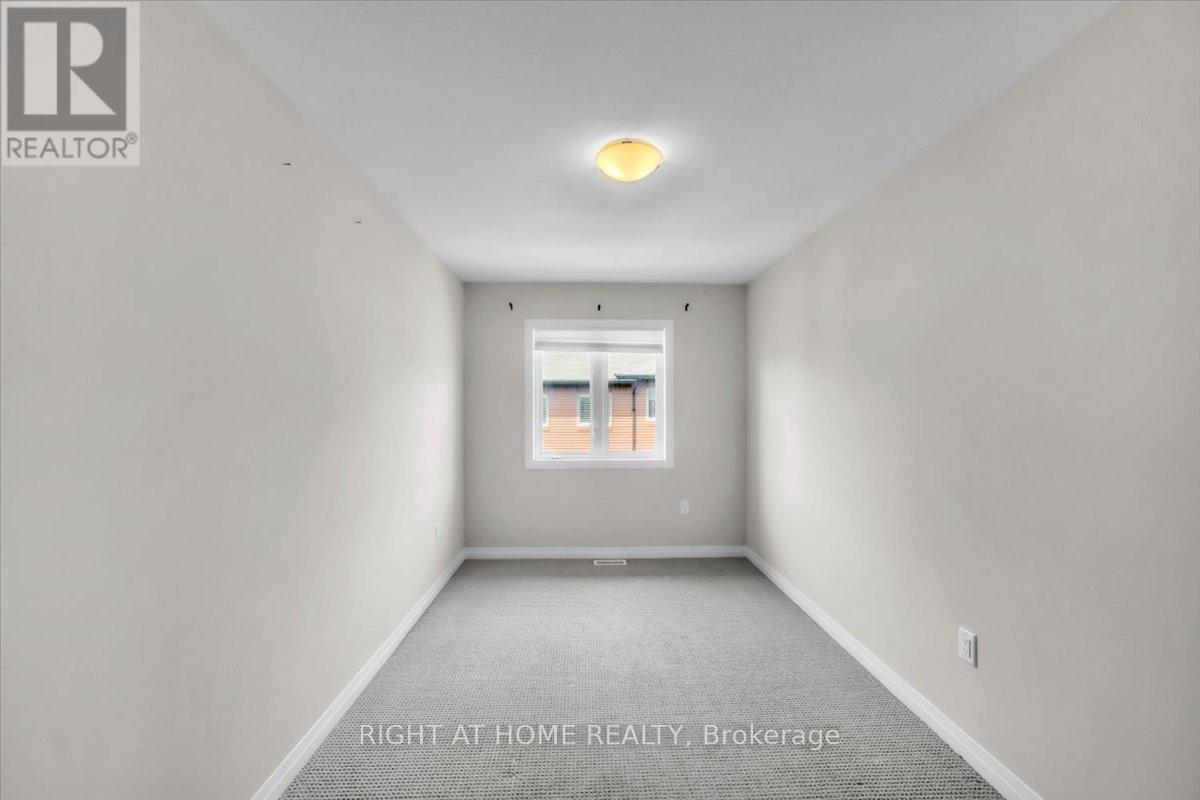 64 Soho Street, Hamilton, Ontario  L8J 0L4 - Photo 17 - X12298909
