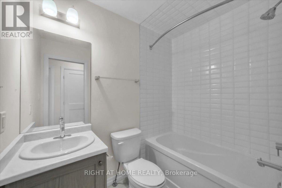 64 Soho Street, Hamilton, Ontario  L8J 0L4 - Photo 20 - X12298909