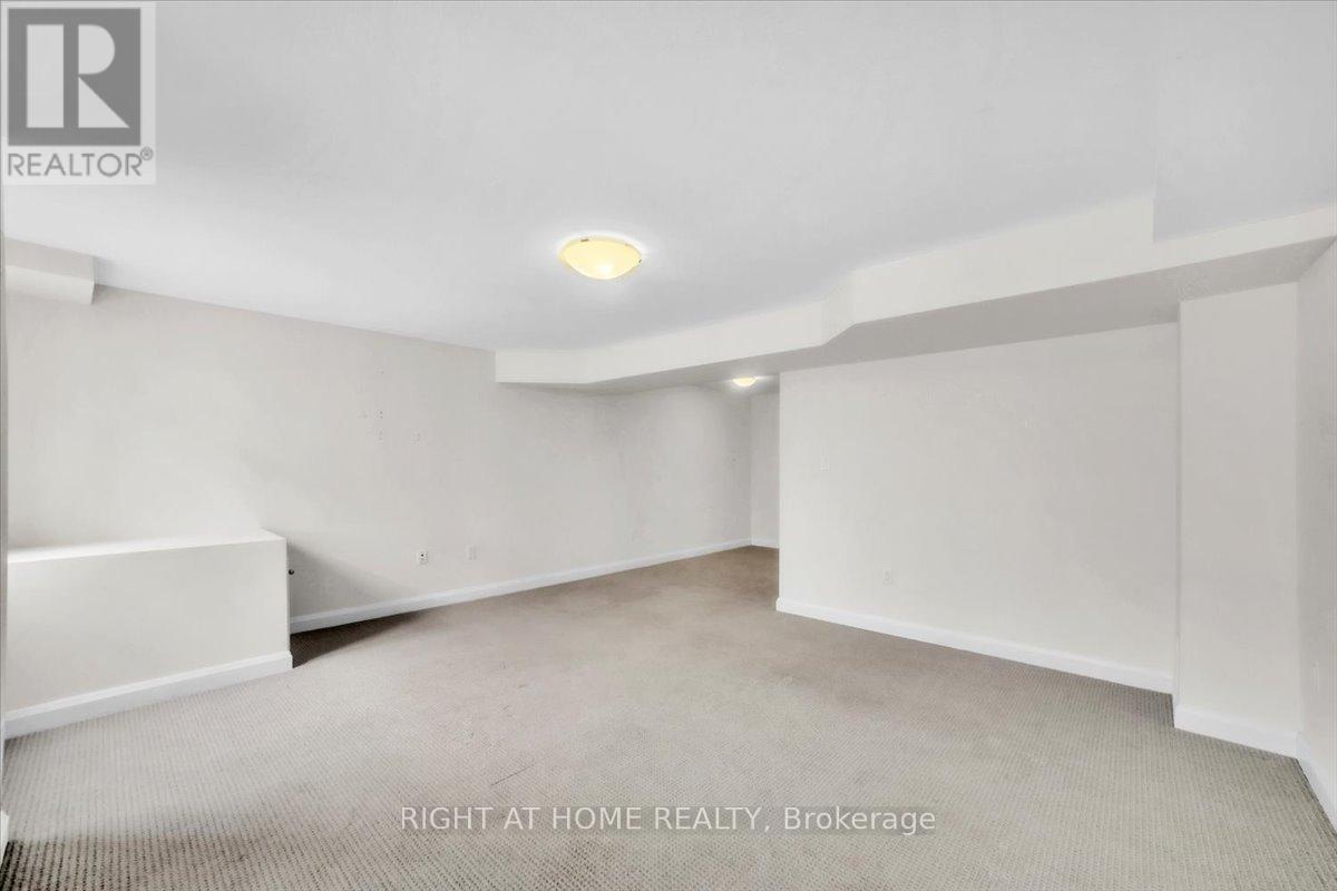64 Soho Street, Hamilton, Ontario  L8J 0L4 - Photo 28 - X12298909