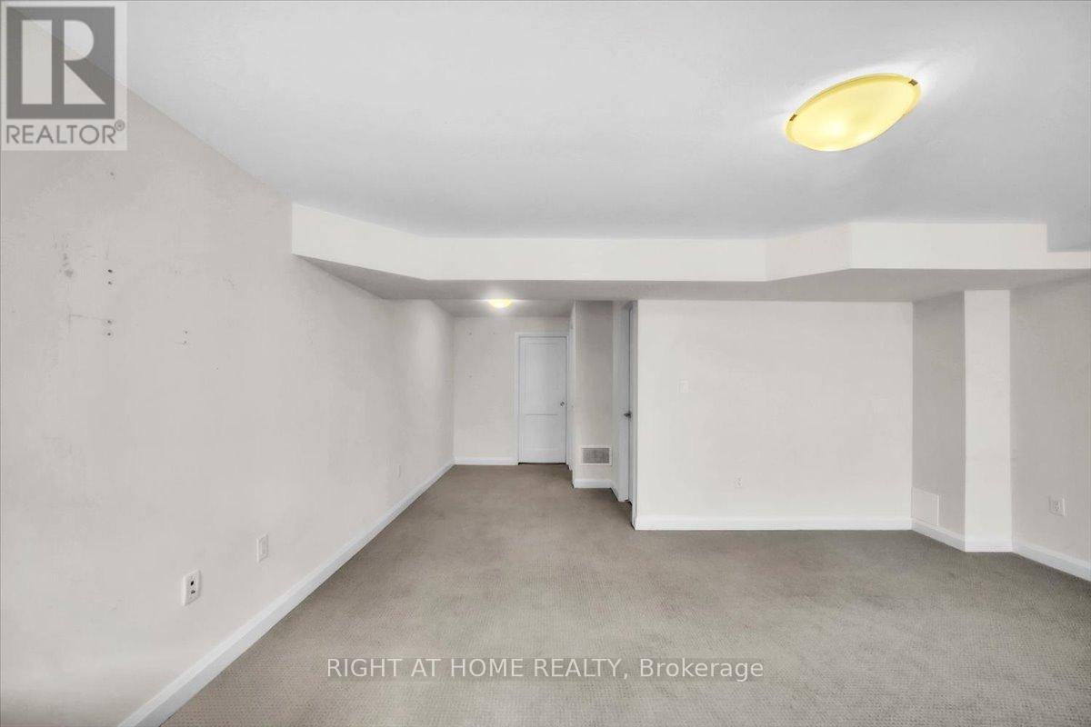 64 Soho Street, Hamilton, Ontario  L8J 0L4 - Photo 29 - X12298909