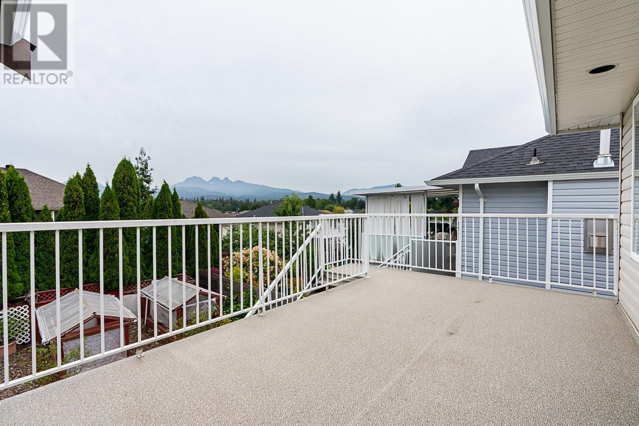 22081 124 Avenue, Maple Ridge, British Columbia  V2X 4J1 - Photo 11 - R3029328