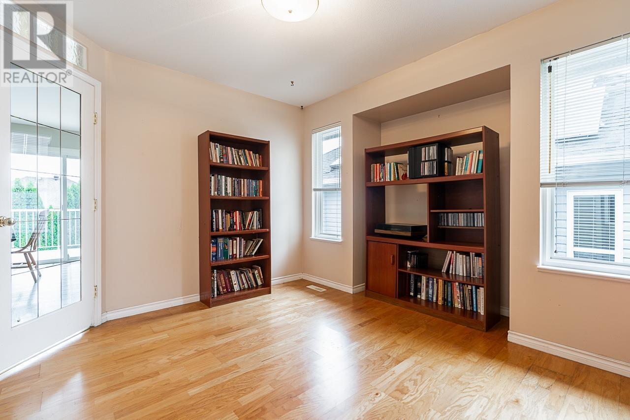 22081 124 Avenue, Maple Ridge, British Columbia  V2X 4J1 - Photo 6 - R3029328