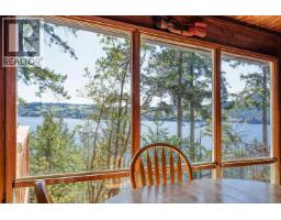 6037 Sandy Hook Road, Sechelt, Ca