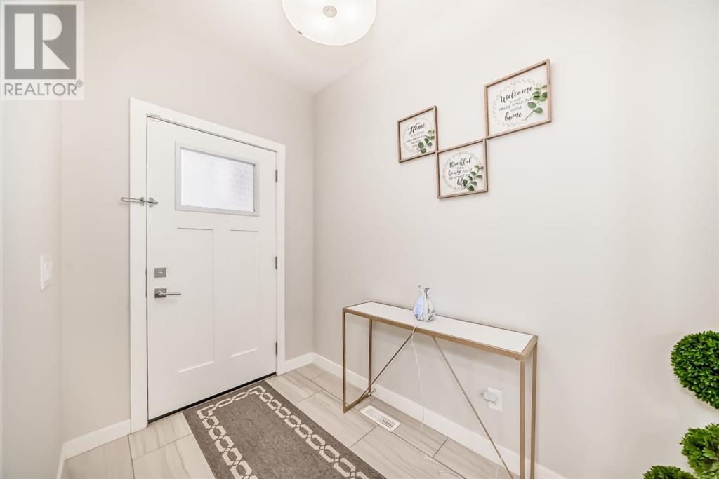 Property at 226 chelsea Heath image 2
