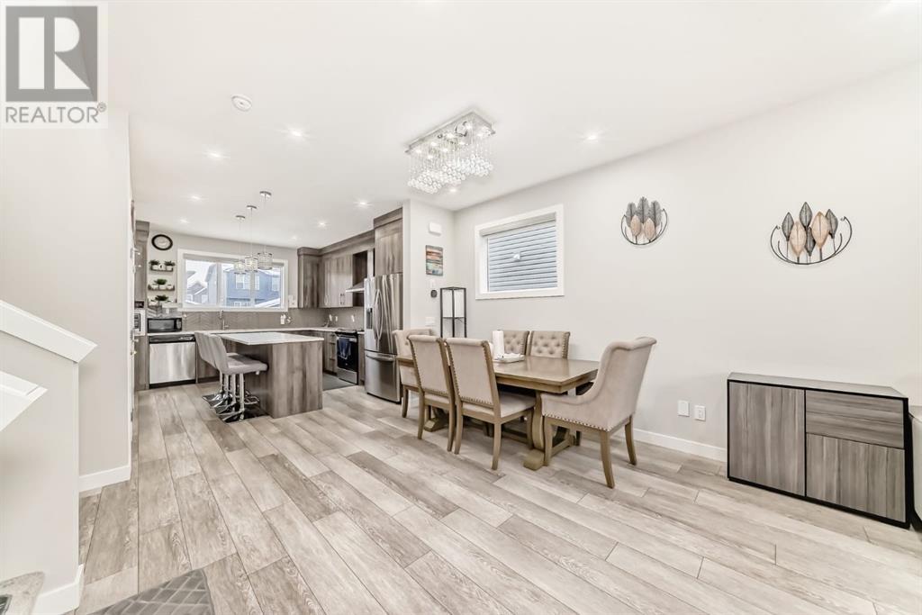 Property at 226 chelsea Heath image 5