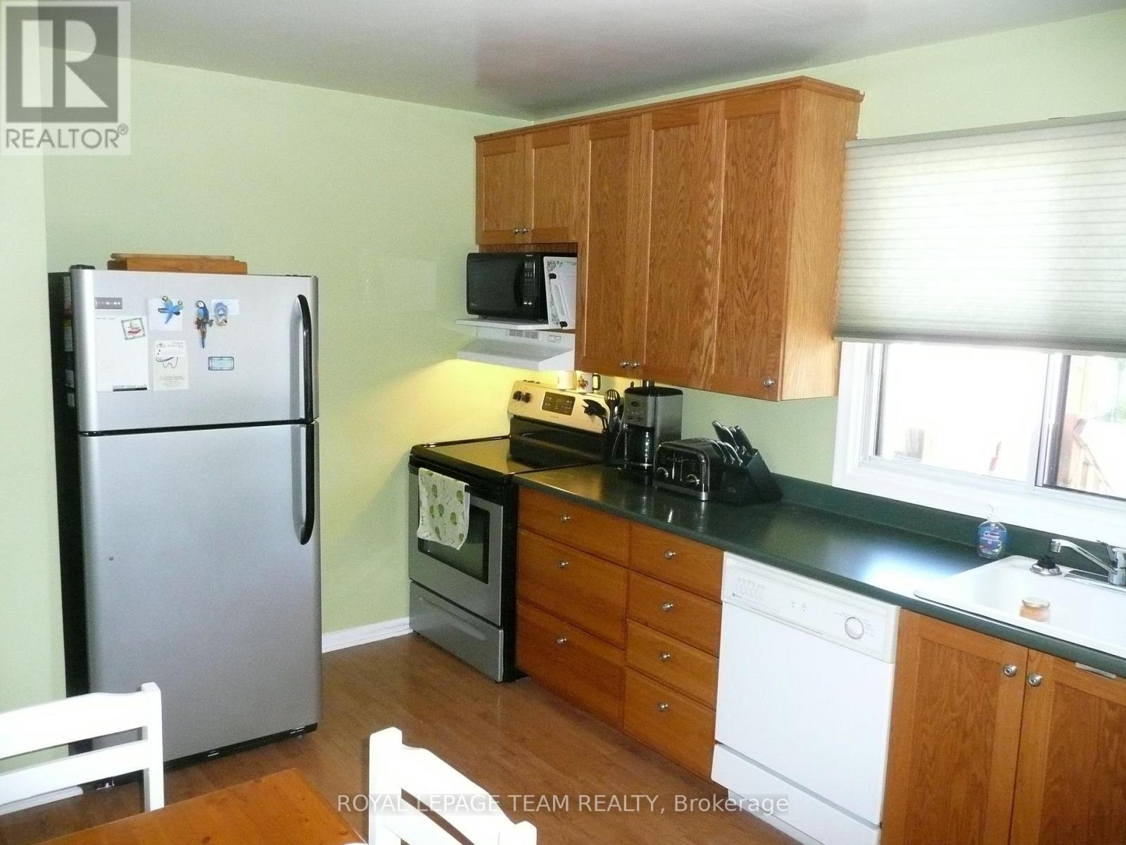 Property at 775 TROJAN AVENUE image 5