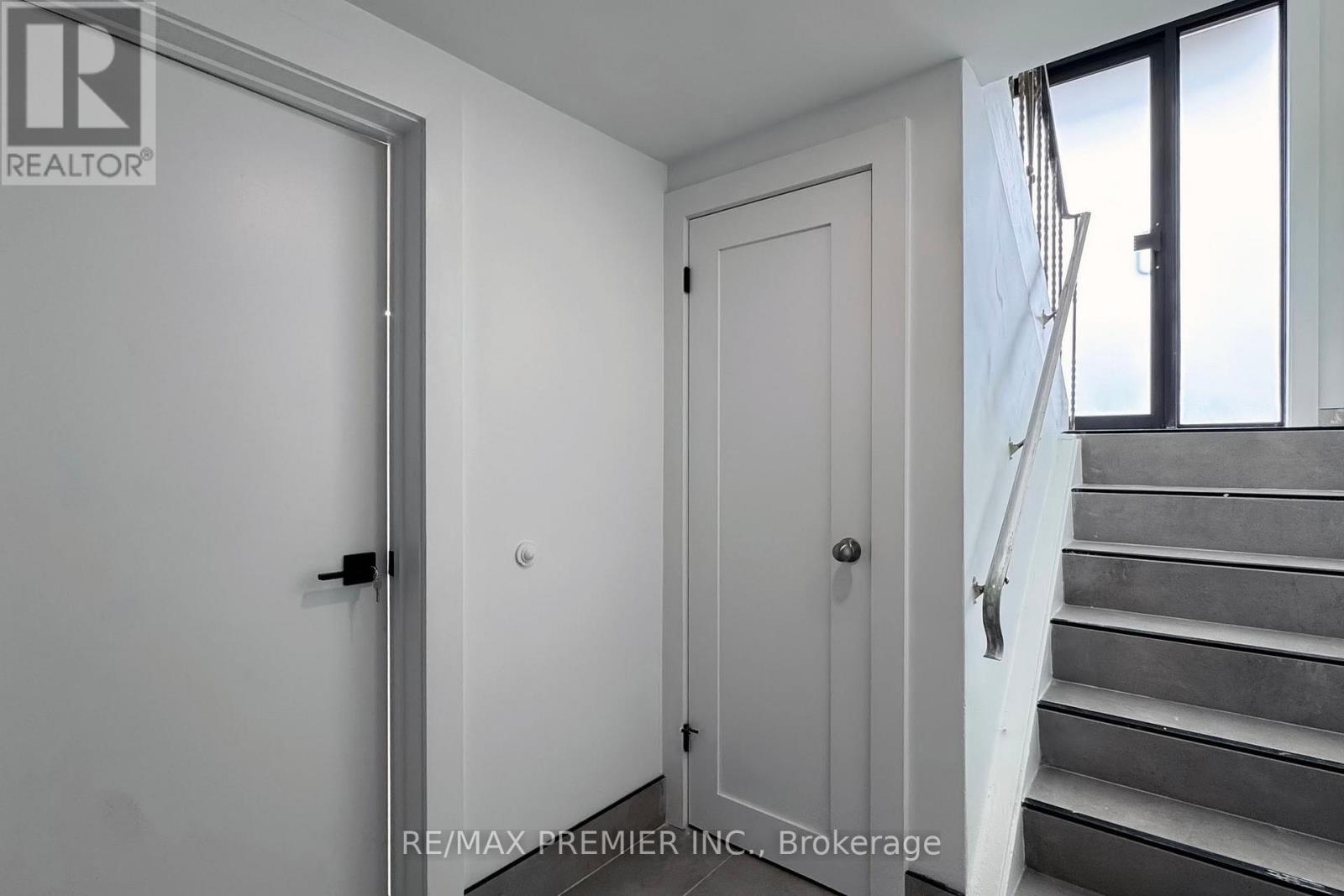 148 Lambton Avenue, Toronto, Ontario  M6N 2S9 - Photo 25 - W12298926