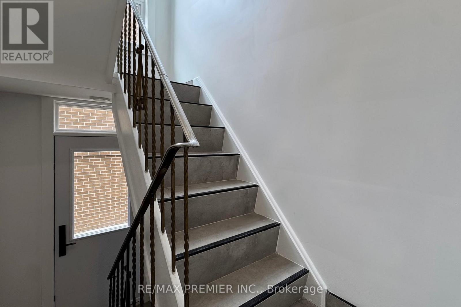 148 Lambton Avenue, Toronto, Ontario  M6N 2S9 - Photo 26 - W12298926