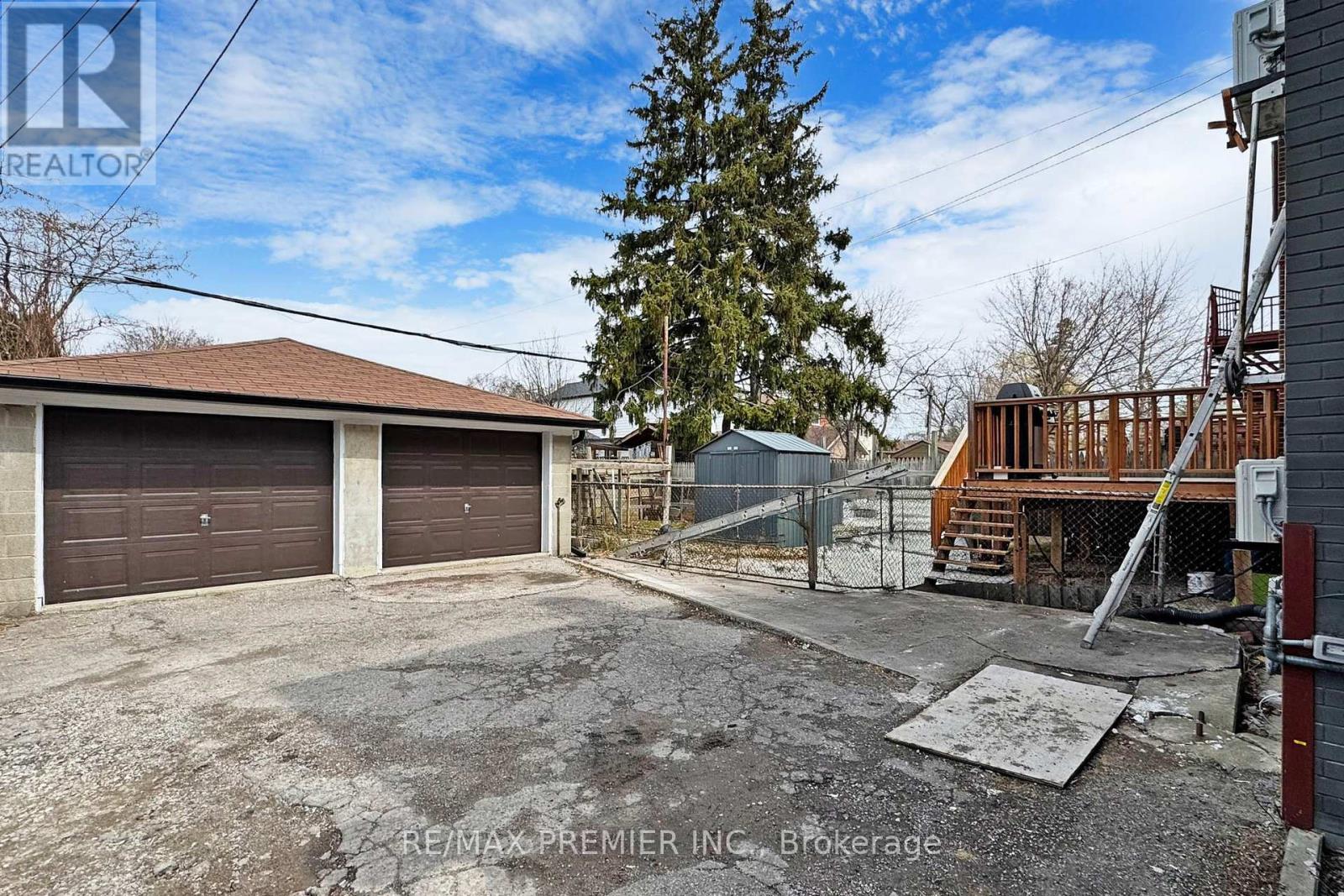 148 Lambton Avenue, Toronto, Ontario  M6N 2S9 - Photo 29 - W12298926