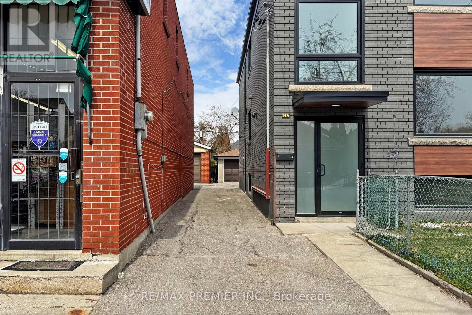 148 Lambton Avenue, Toronto, Ontario  M6N 2S9 - Photo 3 - W12298926
