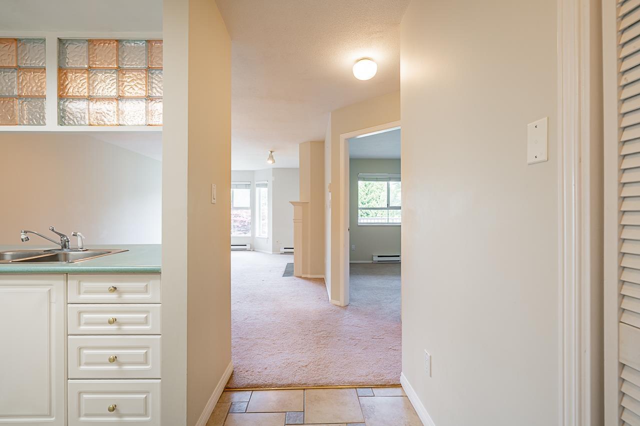 314 15110 108 Avenue, Surrey, British Columbia  V3R 0T6 - Photo 8 - R3029359