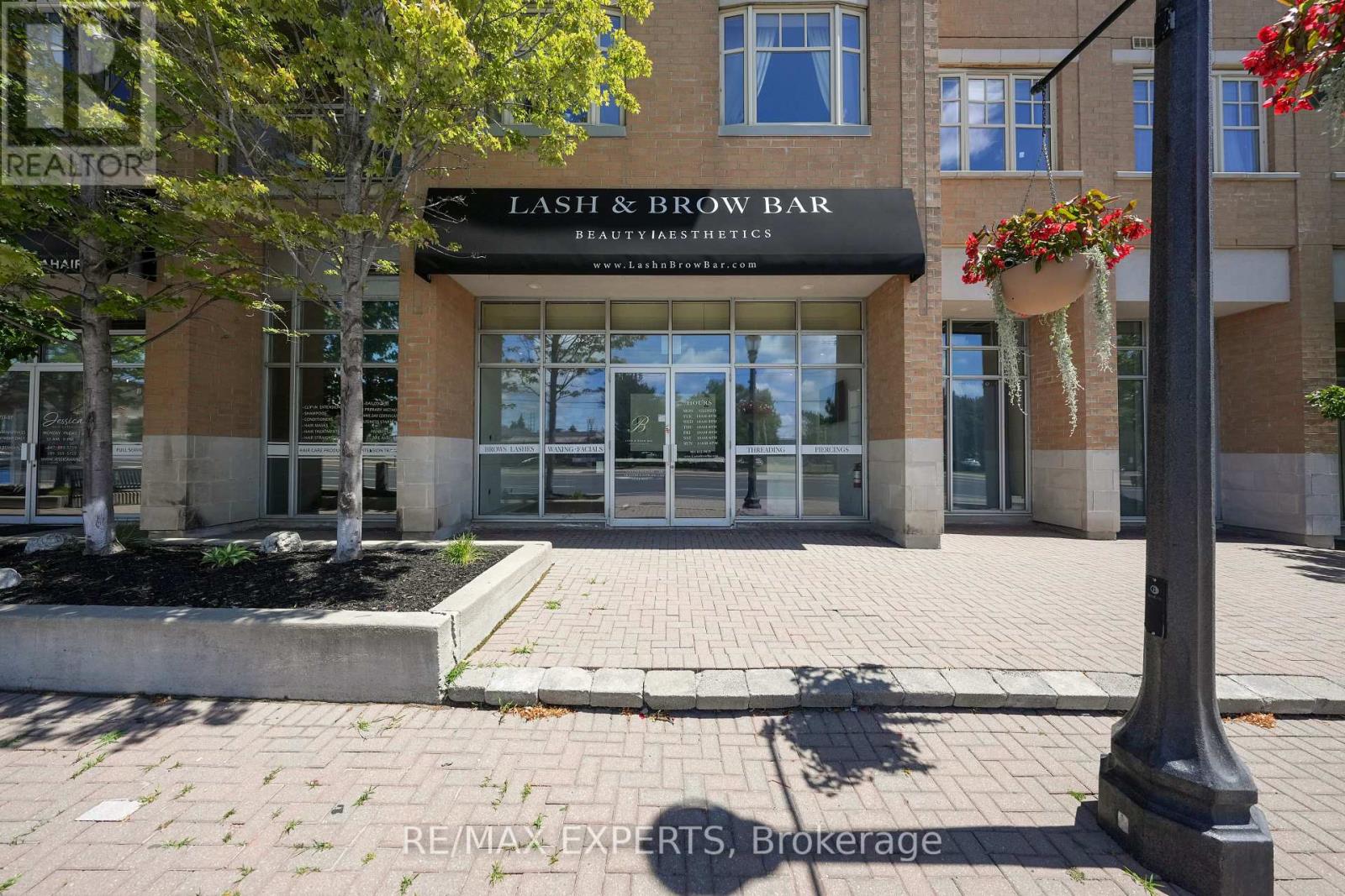 118 - 10211 Keele Street, Vaughan, Ontario  L6A 3Y9 - Photo 3 - N12298947